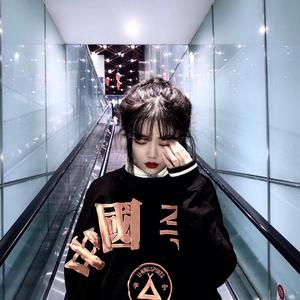 红杏归来张雅丹怀孕小说TXT下载
